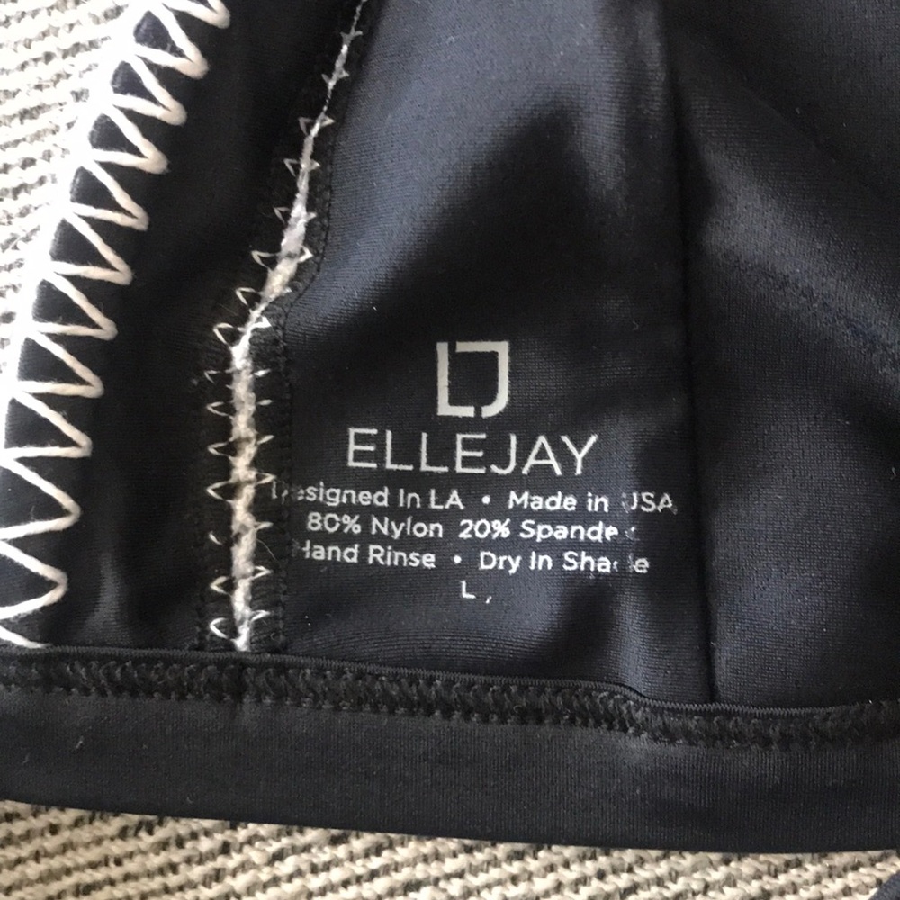 Ellejay Rosa Bikini Top - Picture 5 of 5